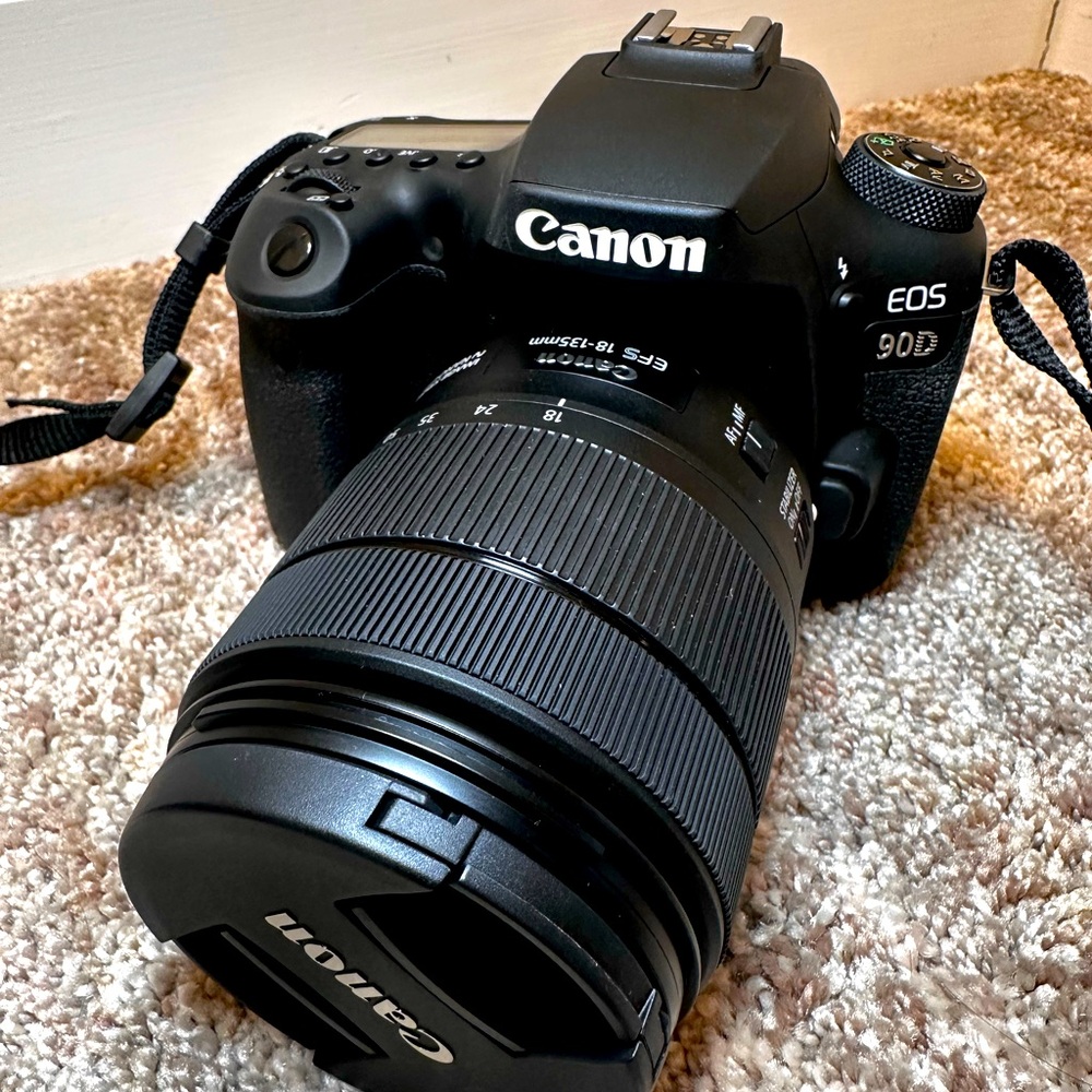 Canon- EOS 90D DSLR Camera 18-135mm Lens